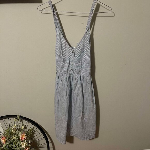 Converse Mini Dress Size Small - Picture 1 of 6